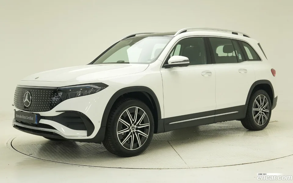 Mercedes-Benz EQB EQB300 4MATIC AMG 2025 — photo 1, buy with delivery to Moscow