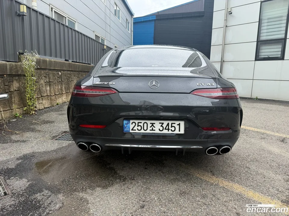 Mercedes-Benz AMG GT 4 43 4MATIC+ 2022 — thumbnail 4