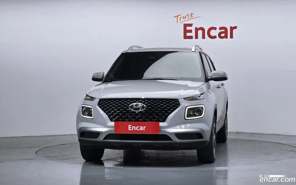 Hyundai Venue 1.6 2023 — thumbnail 3