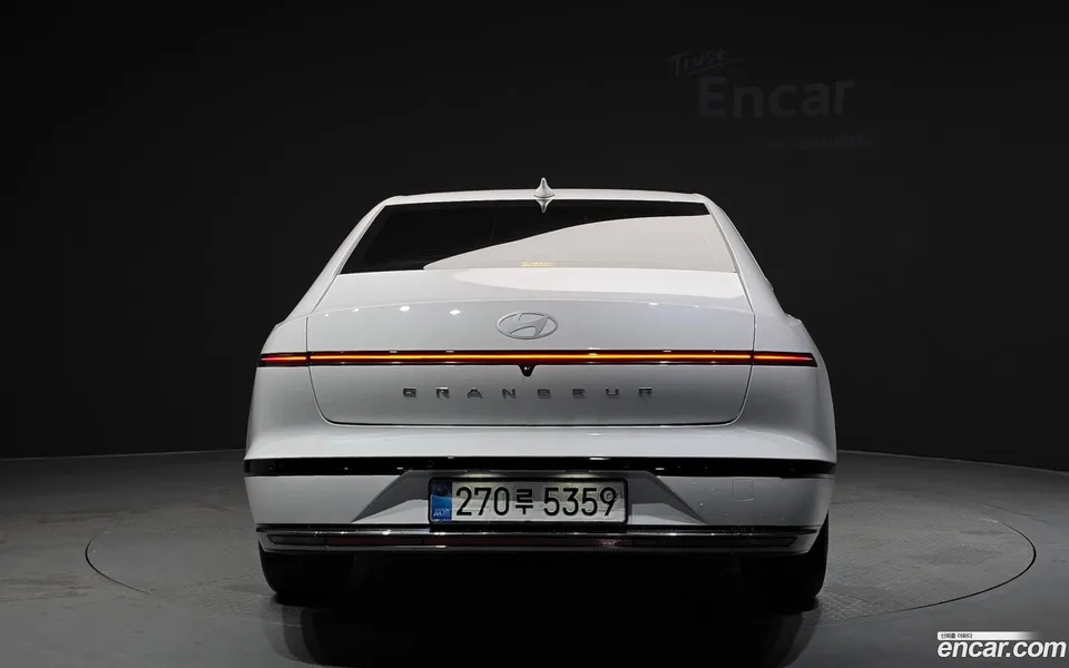Hyundai Grandeur Hybrid 2025 — thumbnail 4