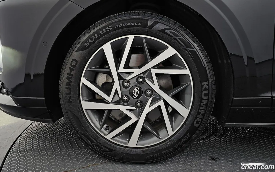Hyundai Grandeur 3.5 2WD 2023 — thumbnail 2