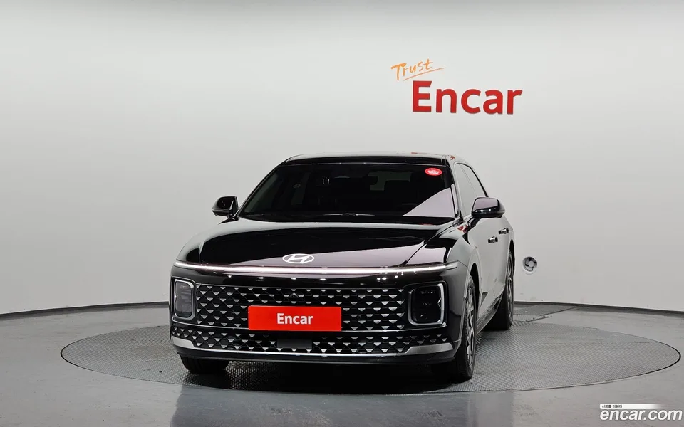Hyundai Grandeur 3.5 2WD 2023 — thumbnail 3