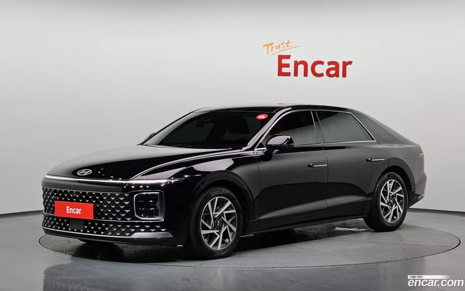 Hyundai Grandeur 3.5 2WD 2023 — photo 1, buy with delivery to Moscow