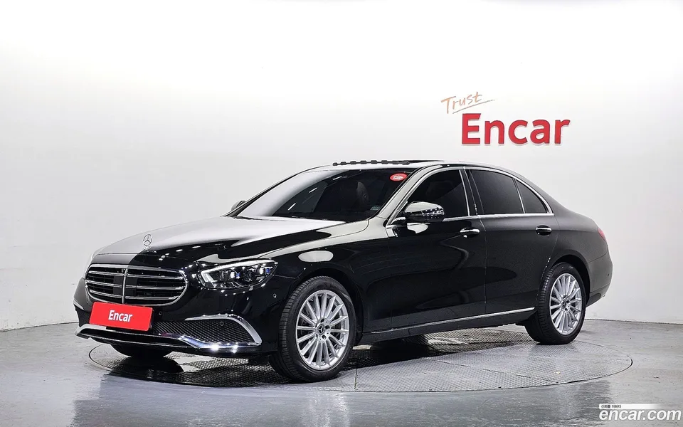 Mercedes-Benz E-Class E250 2022 — photo 1, buy with delivery to Moscow
