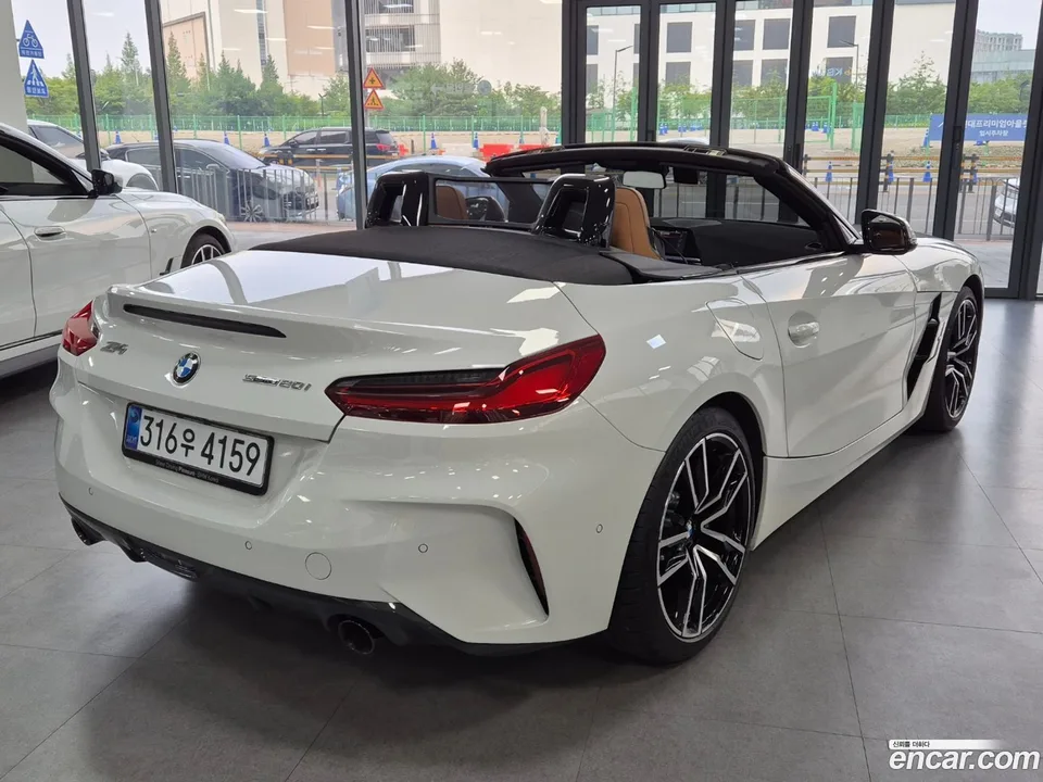 BMW Z4 sDrive20i M 2026 — thumbnail 4