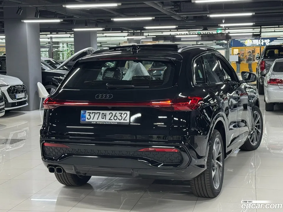 Audi Q5 (80A) 40 TDI S Line 2025 — thumbnail 3