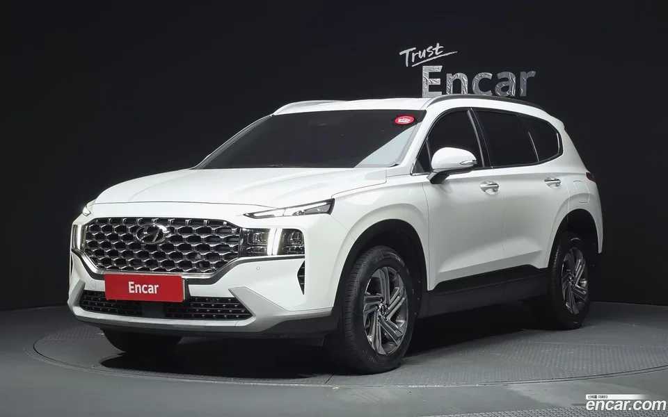 Hyundai SantaFe 2.5T 2WD 2023 — photo 1, buy with delivery to Moscow