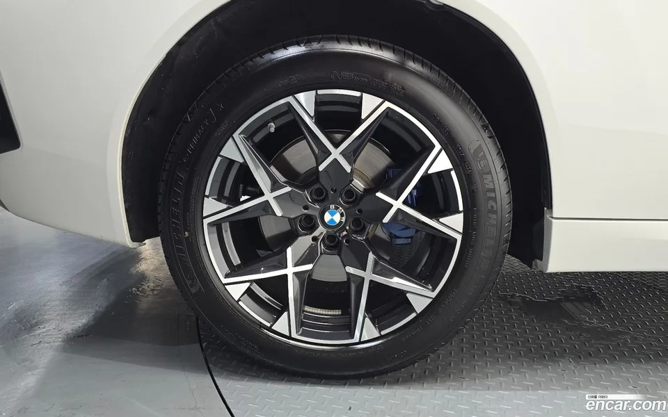 BMW X3 xDrive 20 M 2025 — thumbnail 2