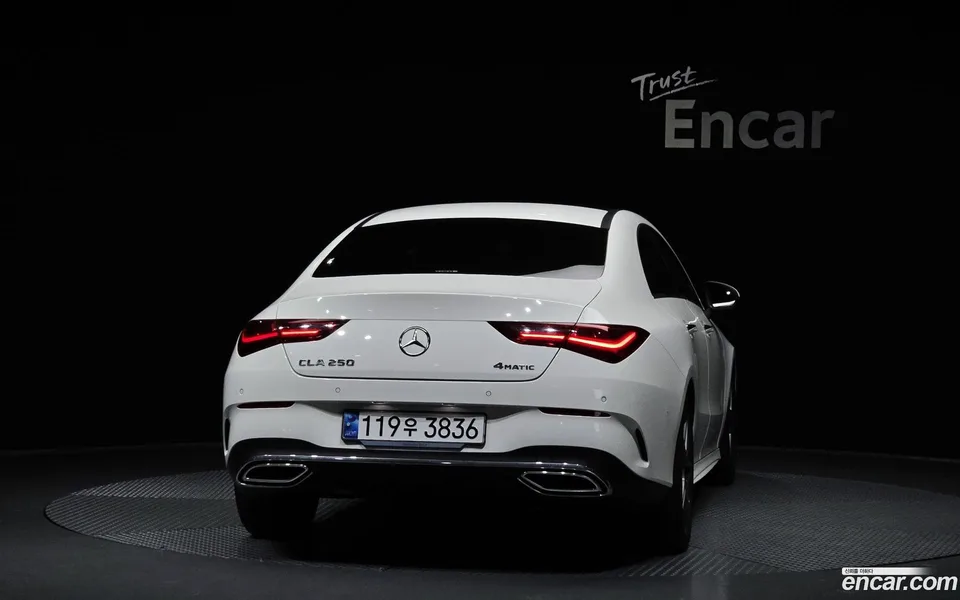 Mercedes-Benz CLA-Class CLA250 4MATIC 2024 — thumbnail 4