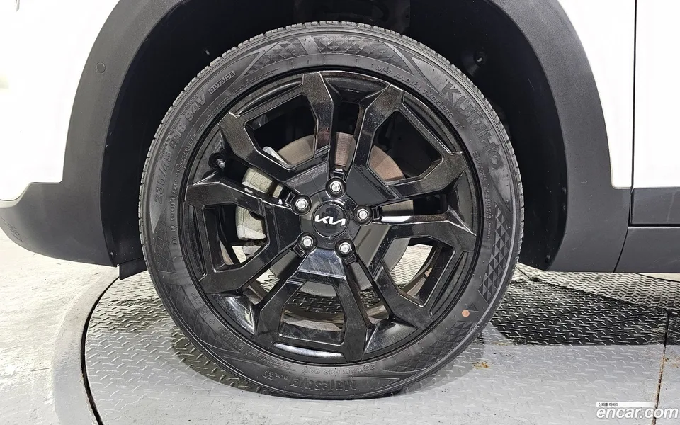 Kia Seltos 1.6 2WD 2023 — thumbnail 2