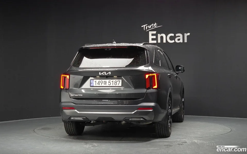 Kia Sorento 2.5T 2WD 2023 — thumbnail 4