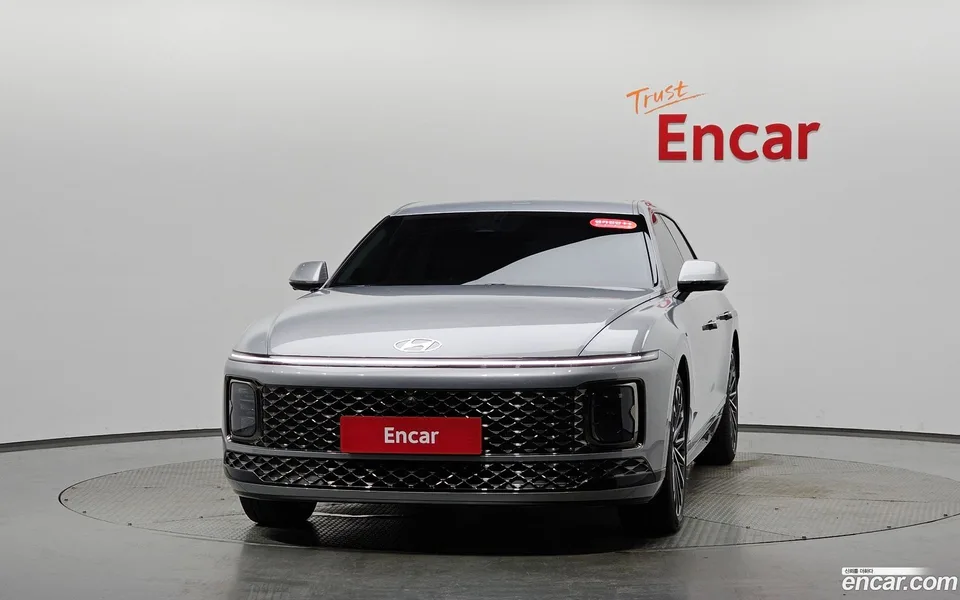 Hyundai Grandeur 2.5 2WD 2023 — thumbnail 3