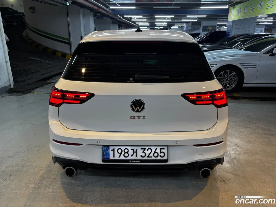 Volkswagen Golf 2.0 GTI 2024 — thumbnail 4