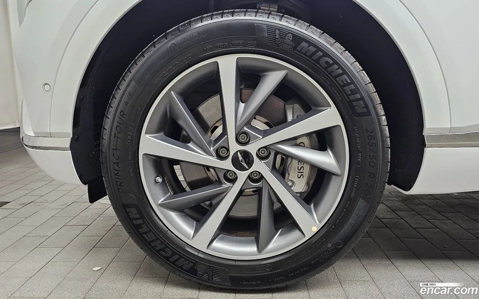 Genesis GV80 2.5T AWD 2025 — thumbnail 2