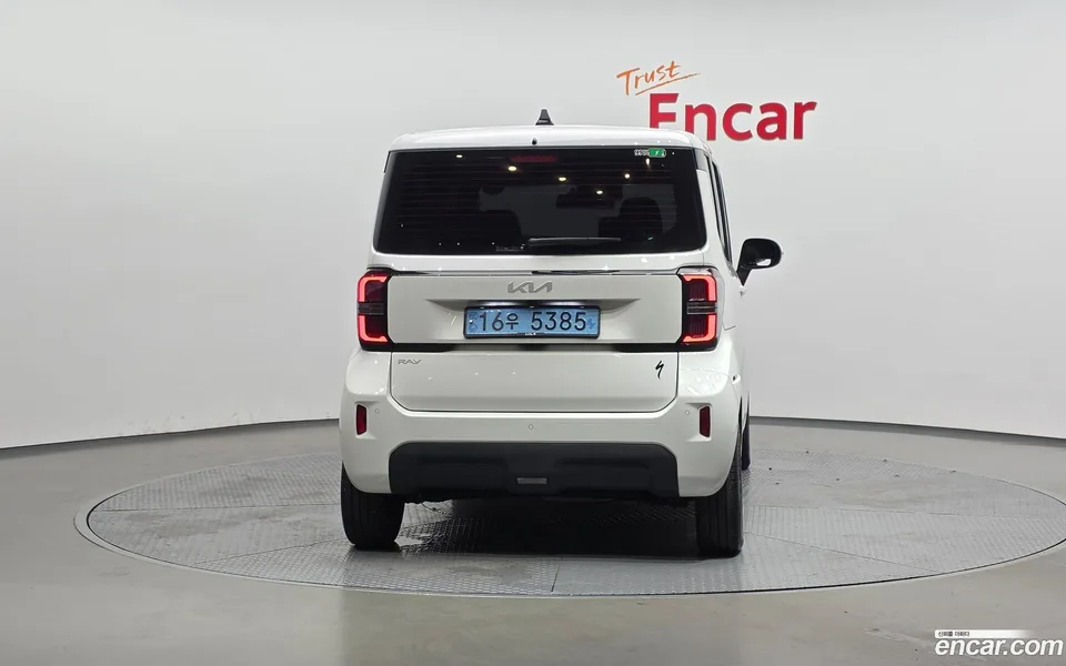 Kia Ray EV 2023 — thumbnail 4