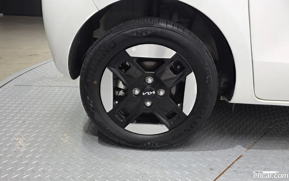 Kia Ray EV 2023 — thumbnail 5
