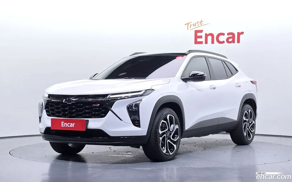 Chevrolet Trax Crossover 1.2 RS 2024 — photo 1, buy with delivery to Moscow