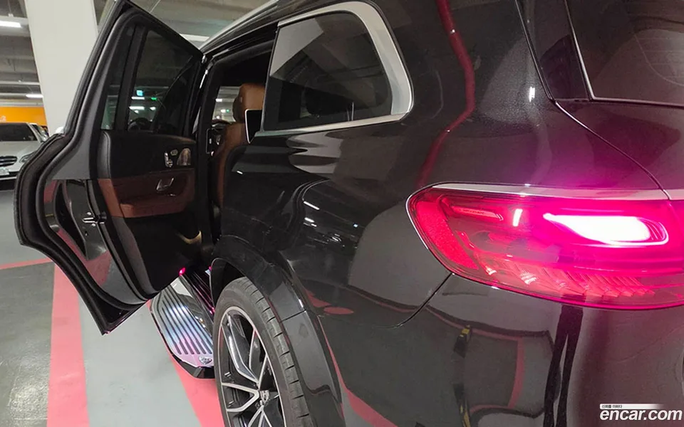 Mercedes-Benz GLS-Class GLS580 4MATIC 2025 — миниатюра 2