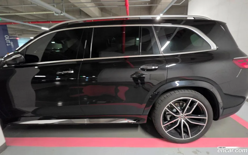 Mercedes-Benz GLS-Class GLS580 4MATIC 2025 — миниатюра 3