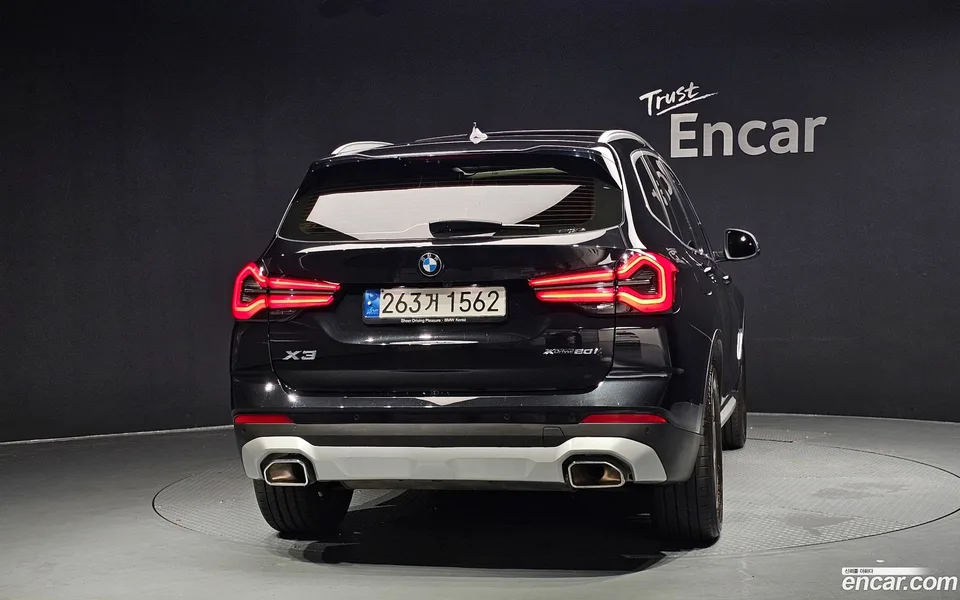 BMW X3 xDrive 20i 2022 — thumbnail 4