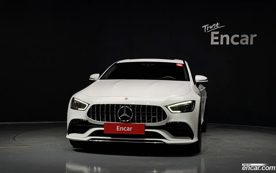 Mercedes-Benz AMG GT 4 43 4MATIC+ 2023 — thumbnail 3