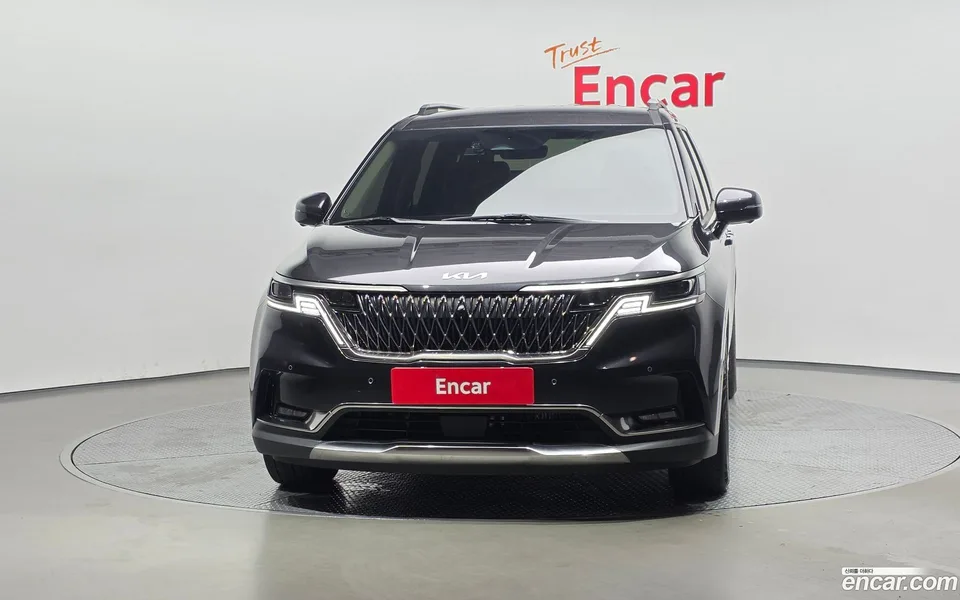 Kia Carnival 9 2023 — thumbnail 3