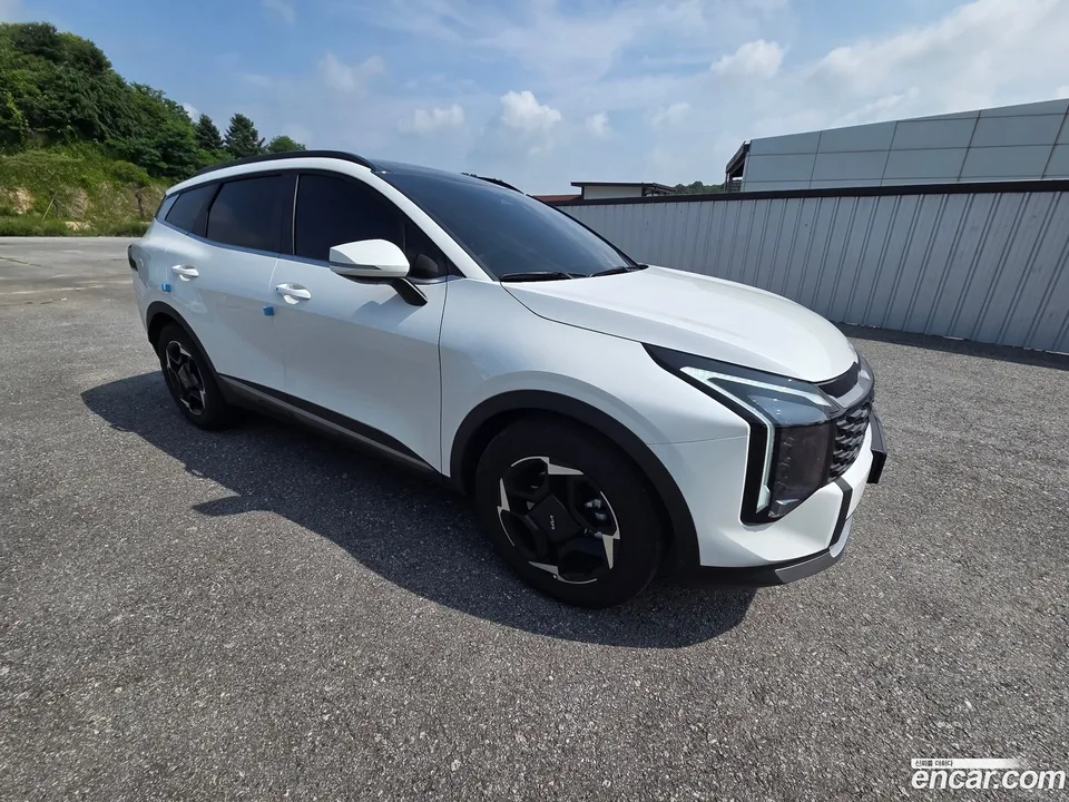Kia Sportage 1.6 2WD 2026 — photo 1, buy with delivery to Moscow