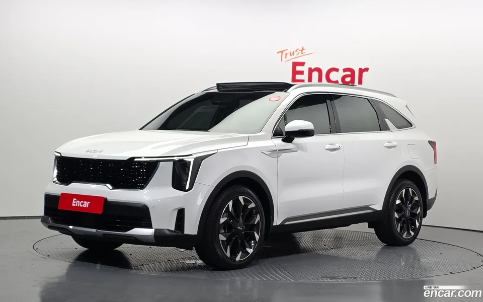 Kia Sorento 2.2 2WD 2023 — photo 1, buy with delivery to Moscow