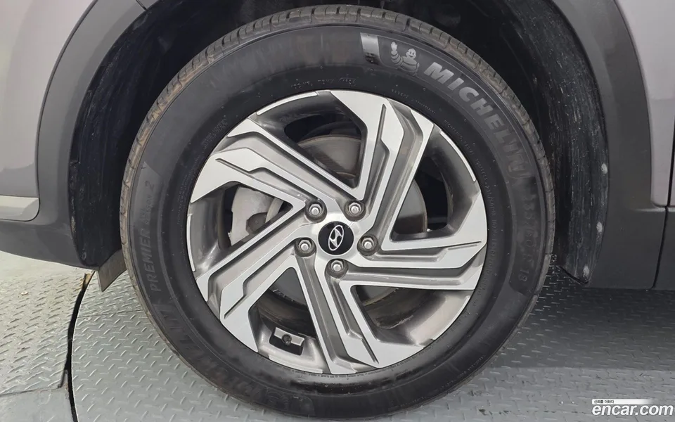 Hyundai SantaFe 2.2 2WD 2022 — thumbnail 2