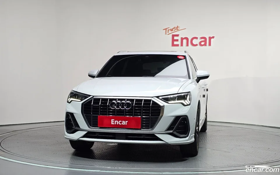 Audi Q3 35 TDI 2023 — thumbnail 3