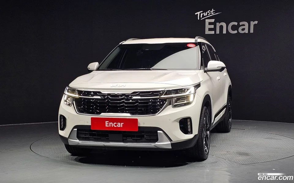 Kia Seltos 1.6 2WD 2023 — thumbnail 3