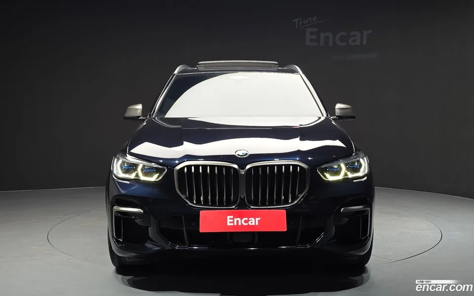 BMW X5 M50i 2022 — thumbnail 3