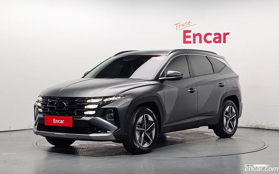 Hyundai Tucson NX4 1.6 2WD 2024 — фото 1, купить с доставкой в Москву