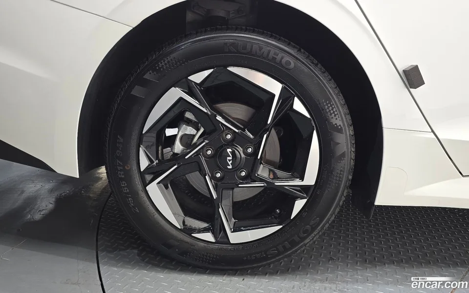 Kia K5 2.0 2024 — thumbnail 5