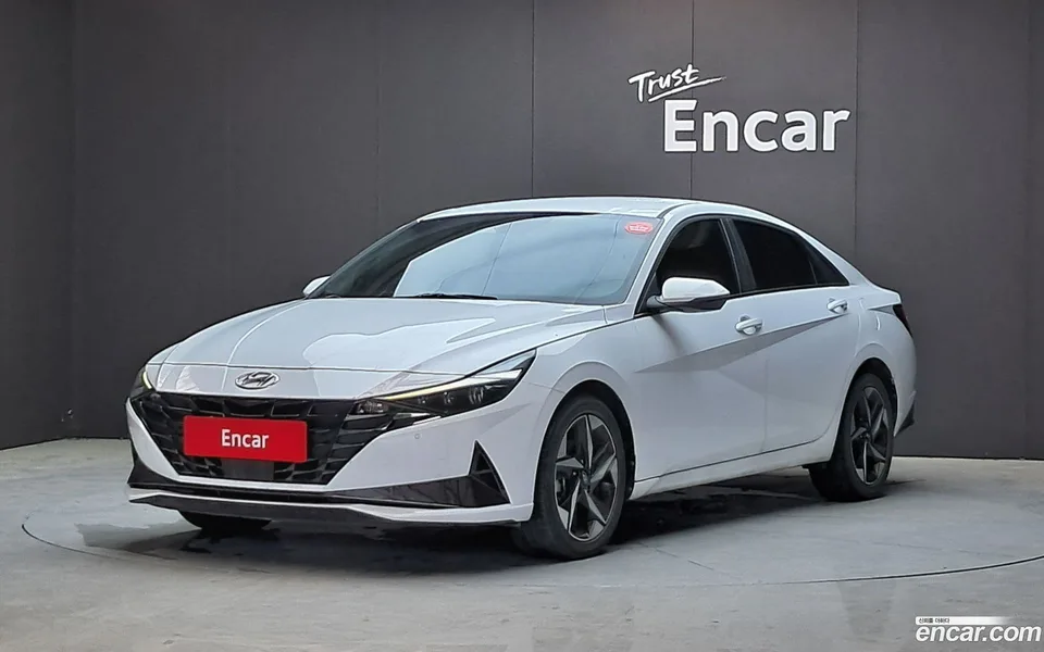 Hyundai Avante 1.6 2022 — фото 1, купить с доставкой в Москву