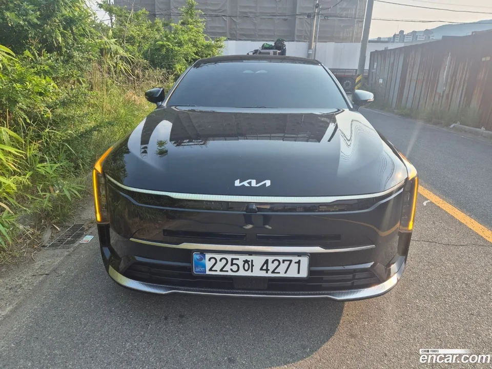 Kia K8 Hybrid 2025 — photo 1, buy with delivery to Moscow