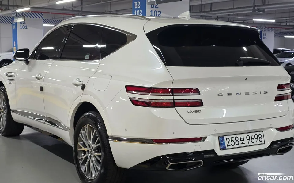 Genesis GV80 2.5T AWD 2023 — thumbnail 3
