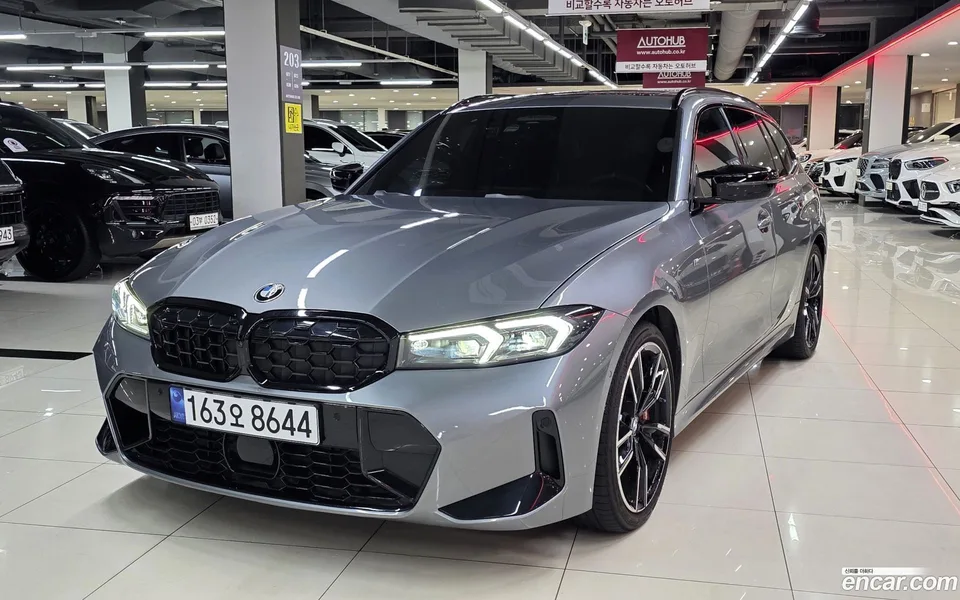BMW 3 Series M340i xDrive 2025 — photo 1, buy with delivery to Moscow