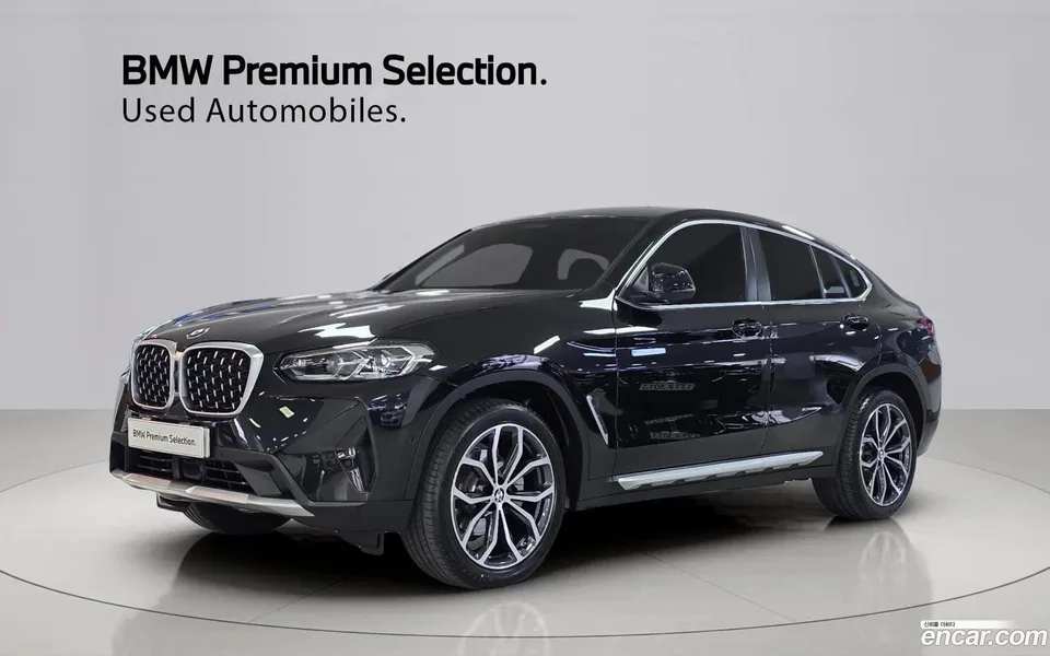 BMW X4 xDrive20i xLine 2025 — photo 1, buy with delivery to Moscow