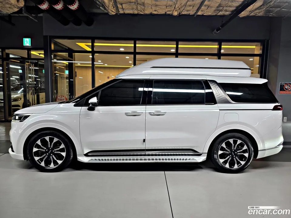 Kia Carnival 9 2022 — thumbnail 3