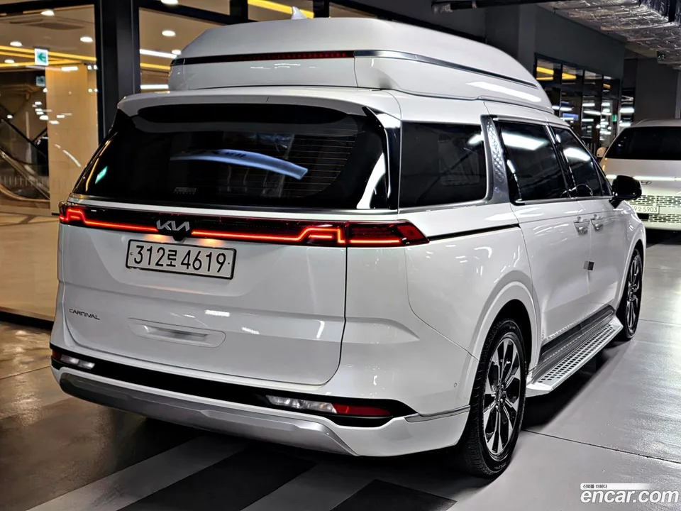 Kia Carnival 9 2022 — thumbnail 4
