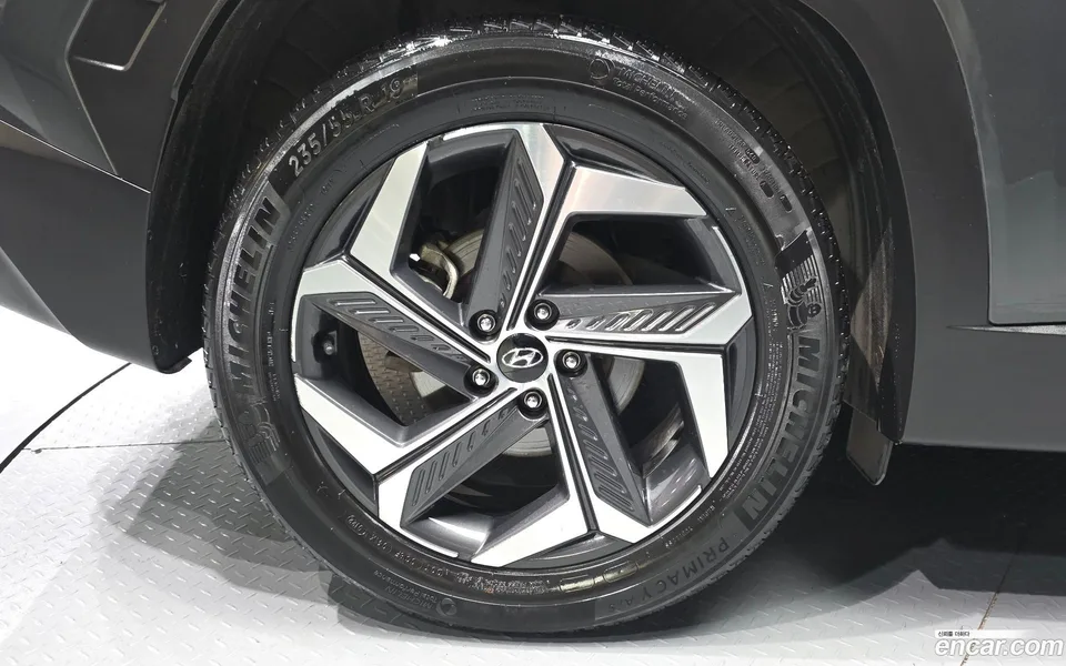 Hyundai Tucson 1.6 2WD 2022 — миниатюра 2