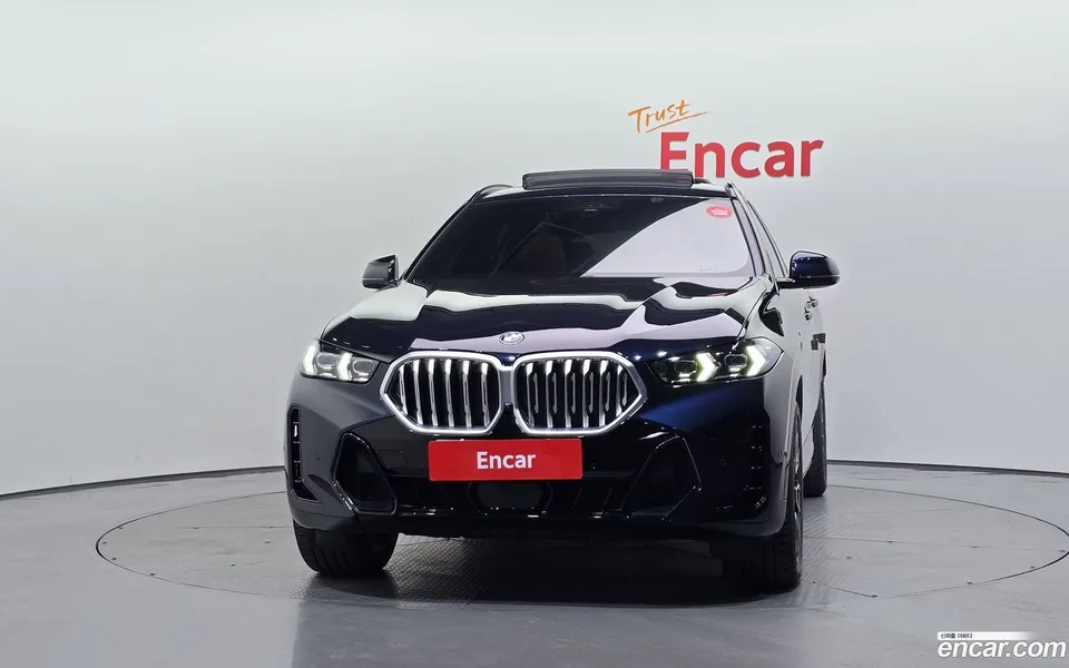 BMW X6 xDrive40i M 2025 — thumbnail 3