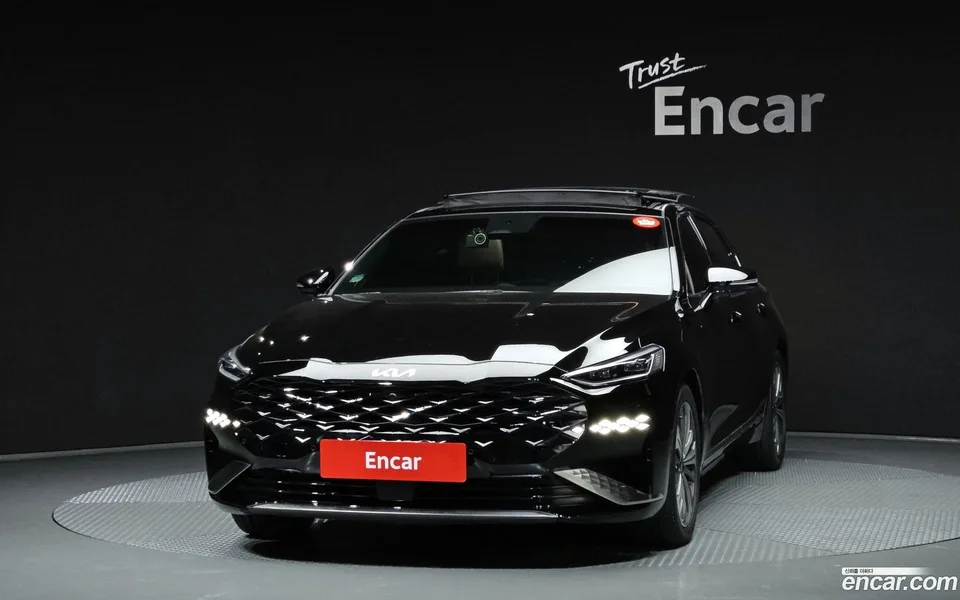 Kia K8 Hybrid 2022 — thumbnail 3