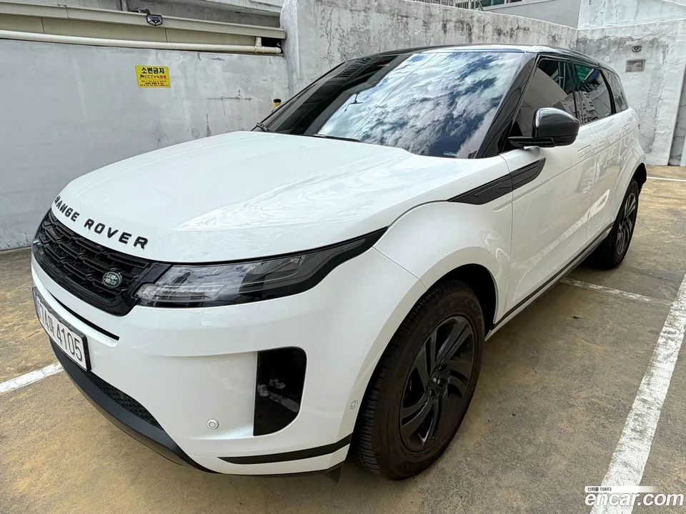 Land Rover Range Rover Evoque P250 S 2024 — фото 1, купить с доставкой в Москву