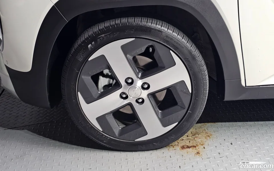Hyundai Casper Electric 2024 — thumbnail 2