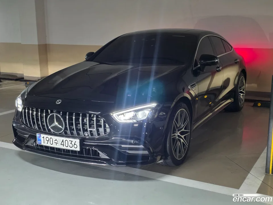 Mercedes-Benz AMG GT 4 43 4MATIC+ 2023 — thumbnail 3