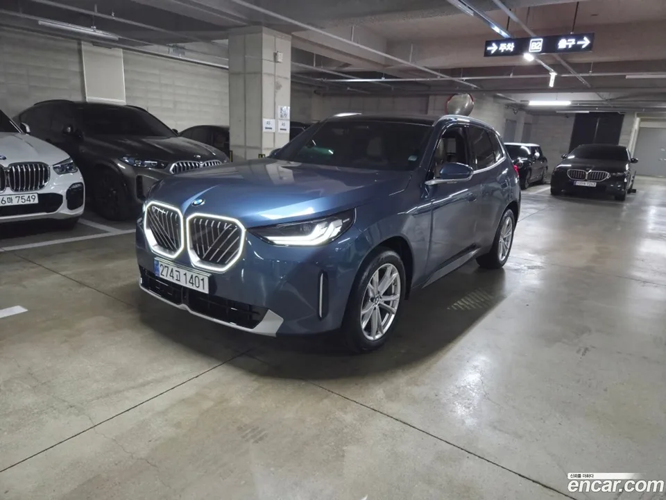 BMW X3 xDrive 20 2025 — photo 1, buy with delivery to Moscow