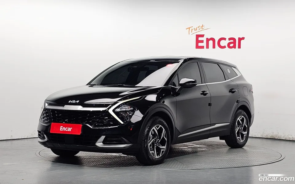 Kia Sportage 1.6 2WD 2022 — photo 1, buy with delivery to Moscow