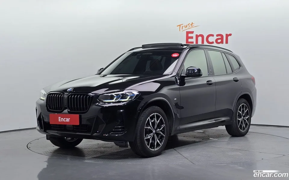 BMW X3 xDrive 20i M 2022 — photo 1, buy with delivery to Moscow